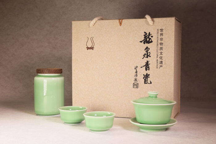 Longquan celadon tea set gift box with tea can and protective packaging